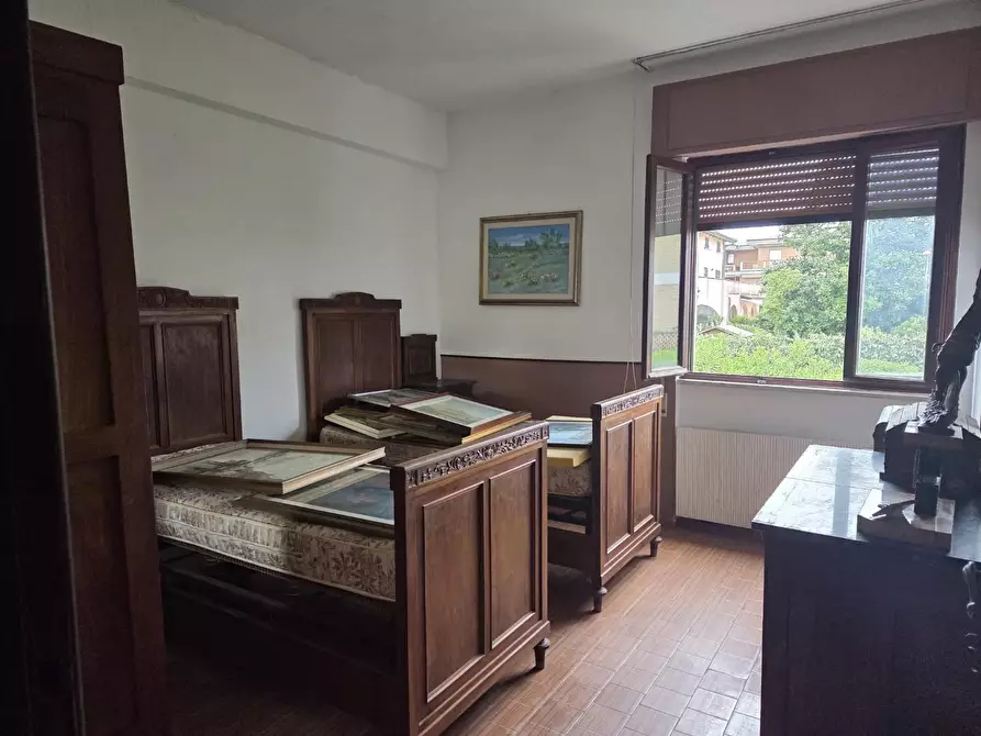 Immagine 12 di Appartamento in vendita  a Carrara