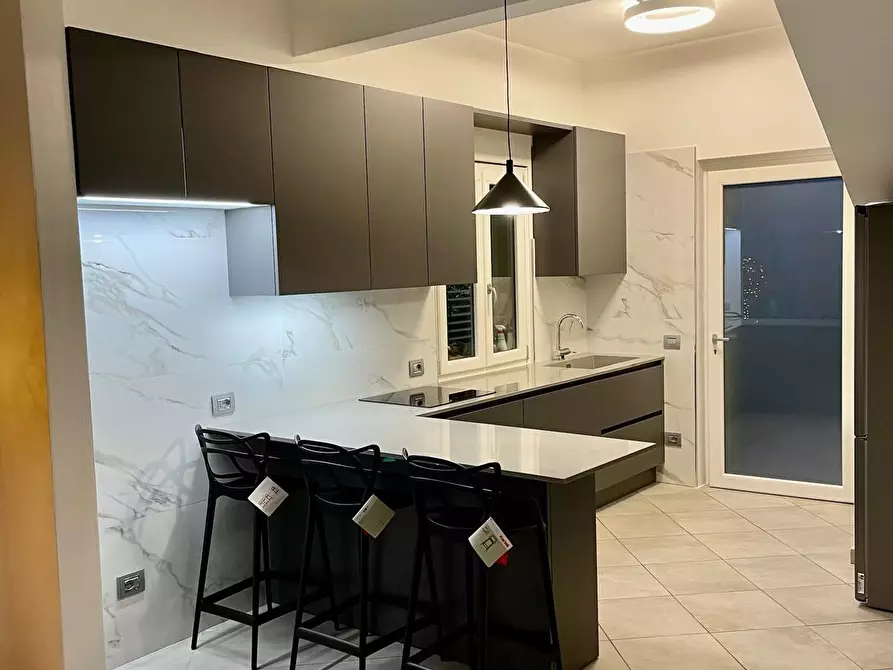 Immagine 11 di Casa bifamiliare in vendita  a Camaiore