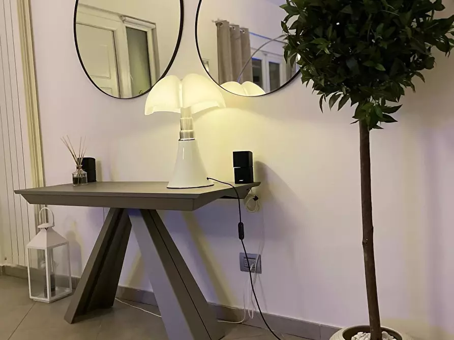 Immagine 10 di Casa bifamiliare in vendita  a Camaiore