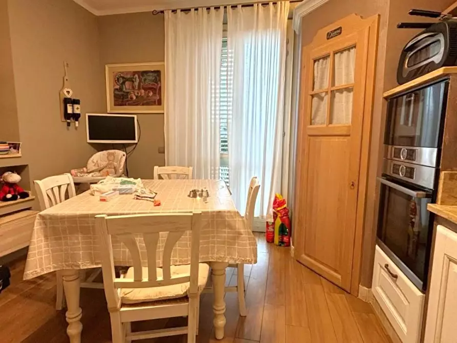 Immagine 6 di Villetta a schiera in vendita  a Lucca