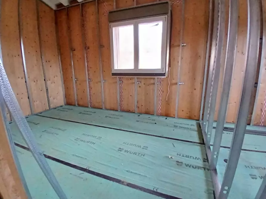 Immagine 8 di Appartamento in vendita  a Colle Di Val D'elsa