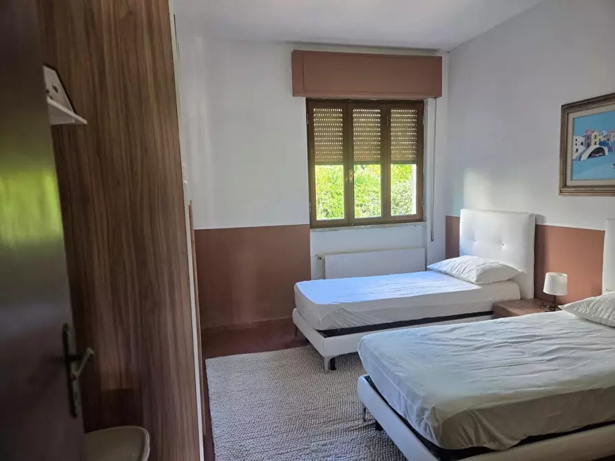 Immagine 7 di Appartamento in vendita  a Carrara