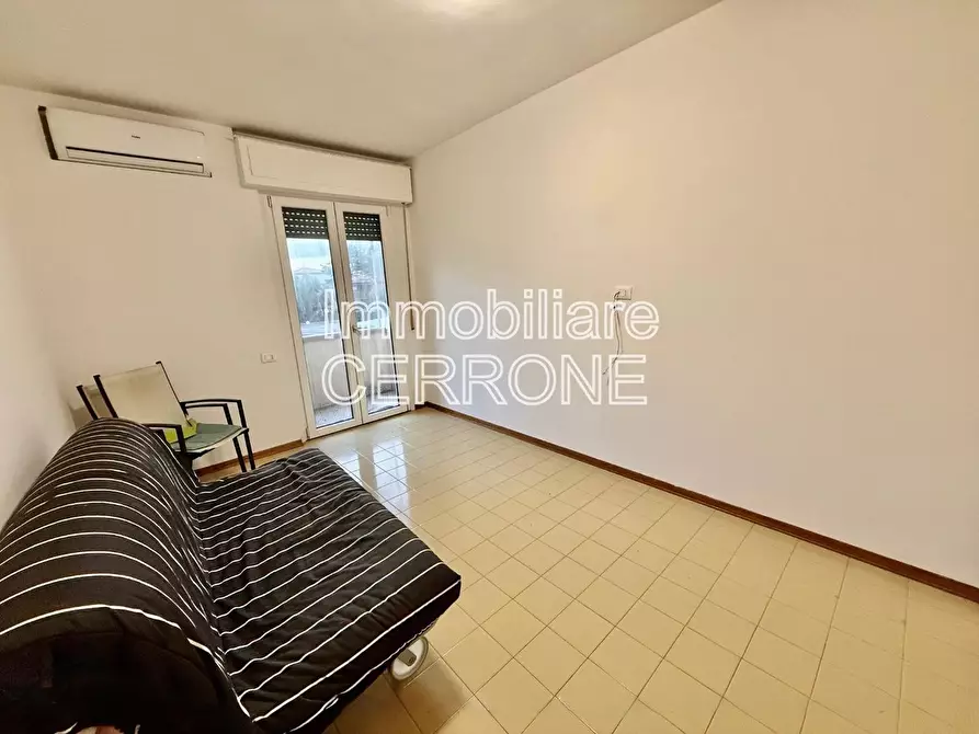 Immagine 12 di Appartamento in vendita  a Cecina