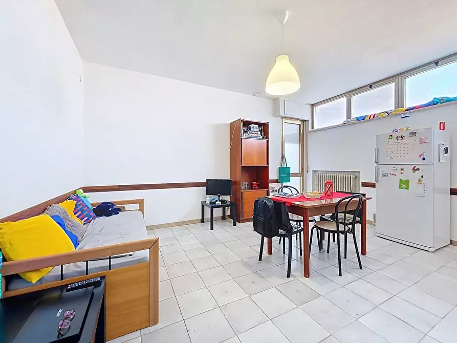 Immagine 8 di Appartamento in vendita  a Pisa