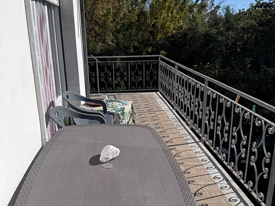 Immagine 6 di Casa bifamiliare in vendita  a Massa