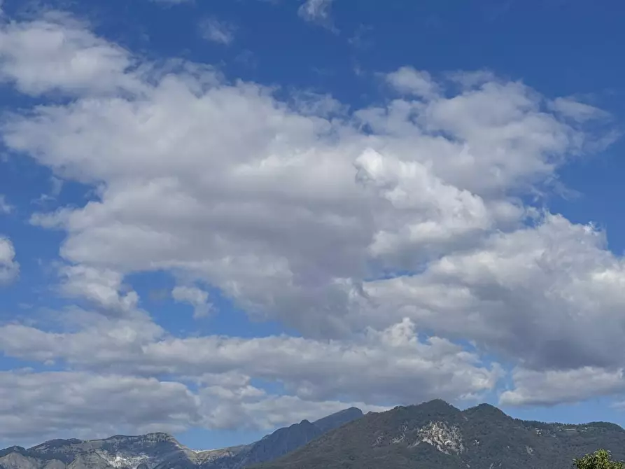 Immagine 10 di Casa bifamiliare in vendita  a Massa