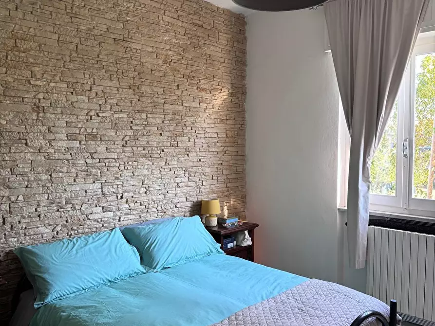 Immagine 24 di Casa bifamiliare in vendita  a Massa