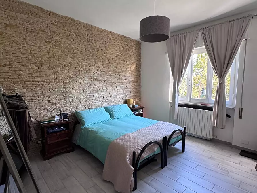 Immagine 26 di Casa bifamiliare in vendita  a Massa