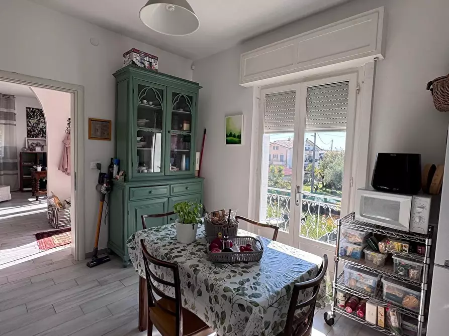 Immagine 18 di Casa bifamiliare in vendita  a Massa