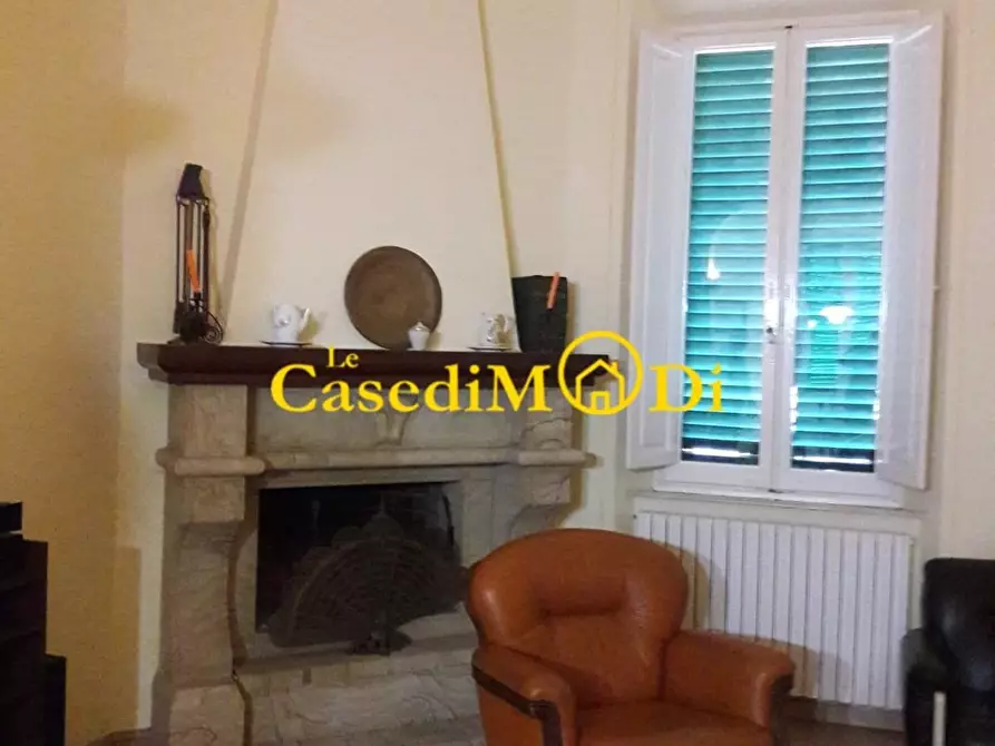 Immagine 2 di Appartamento in vendita  a Livorno