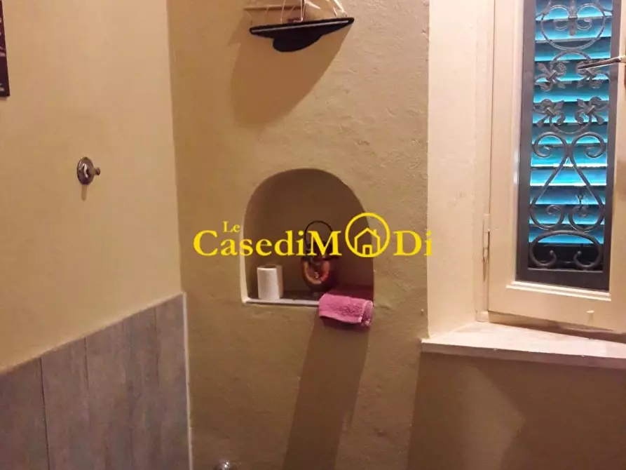 Immagine 9 di Appartamento in vendita  a Livorno