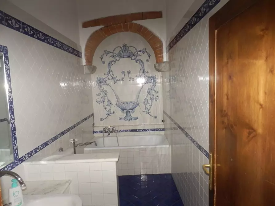 Immagine 12 di Appartamento in vendita  a Pisa