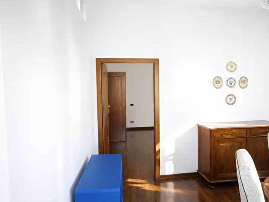 Immagine 6 di Appartamento in vendita  a Pisa