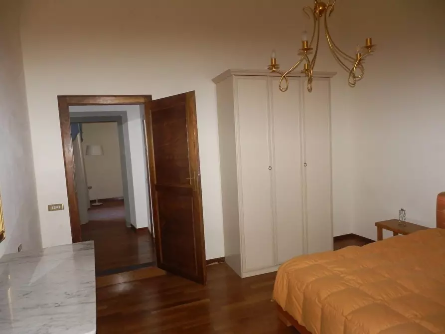 Immagine 10 di Appartamento in vendita  a Pisa