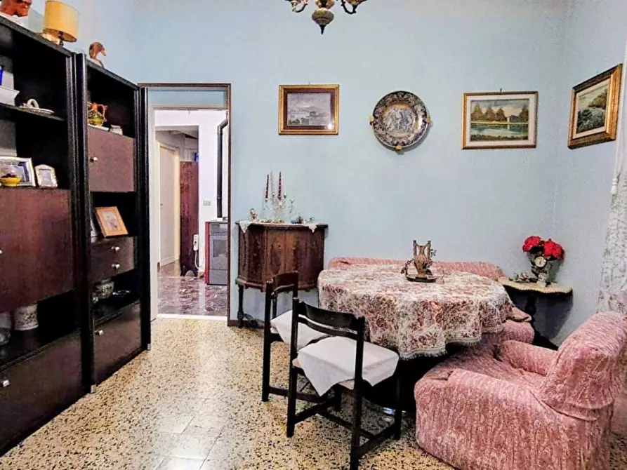 Immagine 7 di Casa semindipendente in vendita  a Sarzana