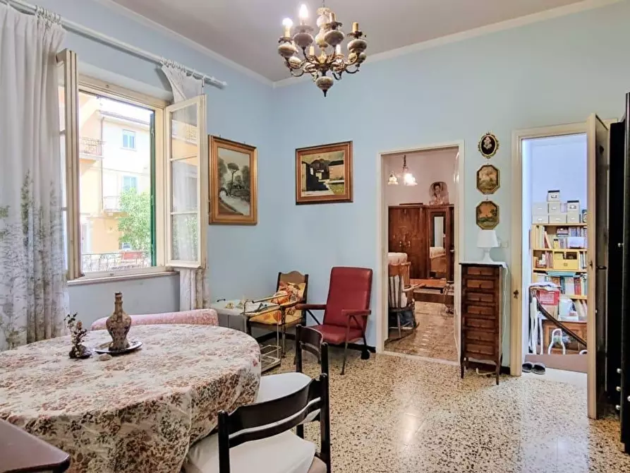 Immagine 4 di Casa semindipendente in vendita  a Sarzana