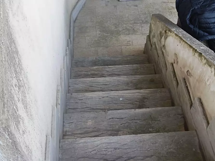 Immagine 14 di Palazzo in vendita  a Lizzanello