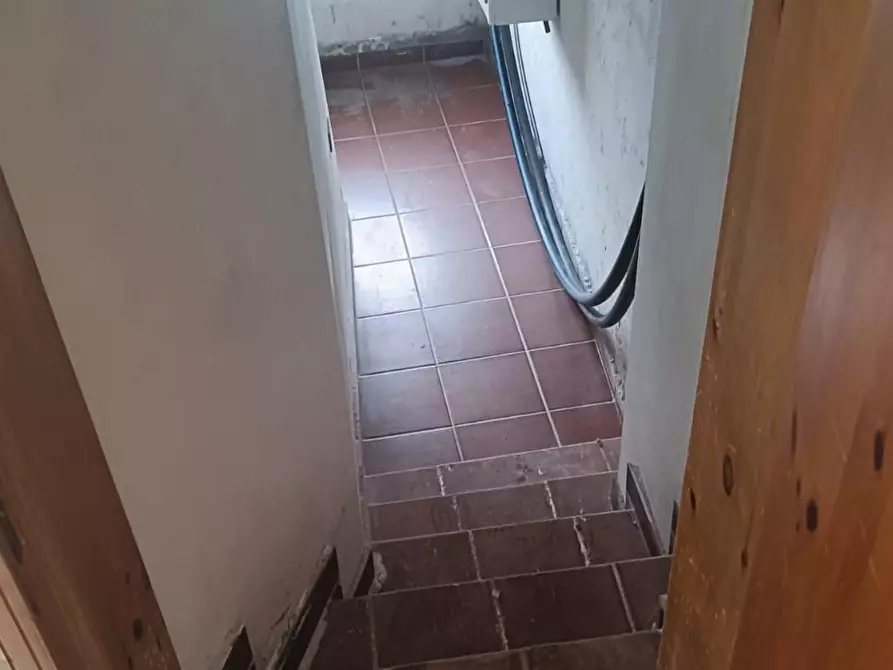 Immagine 26 di Palazzo in vendita  a Lizzanello