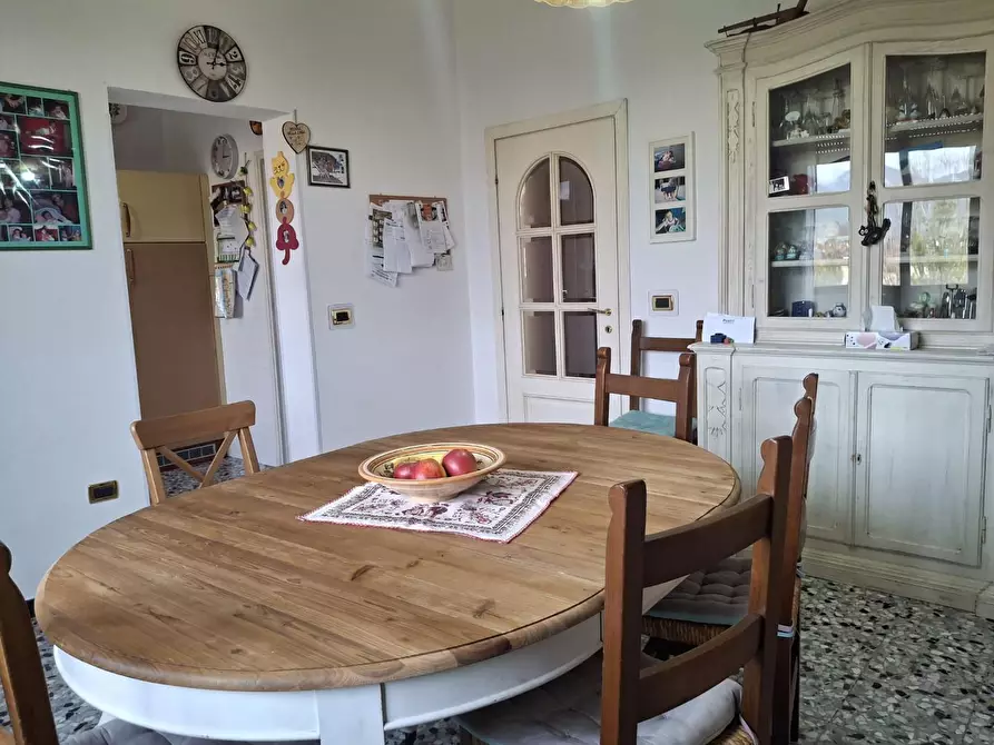 Immagine 12 di Appartamento in vendita  a Cascina