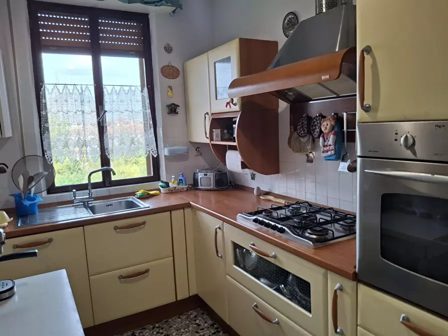 Immagine 16 di Appartamento in vendita  a Cascina