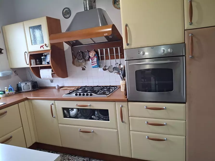 Immagine 14 di Appartamento in vendita  a Cascina