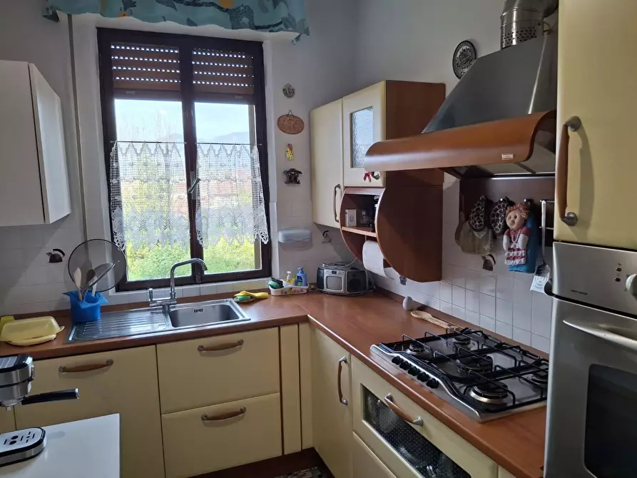 Immagine 17 di Appartamento in vendita  a Cascina