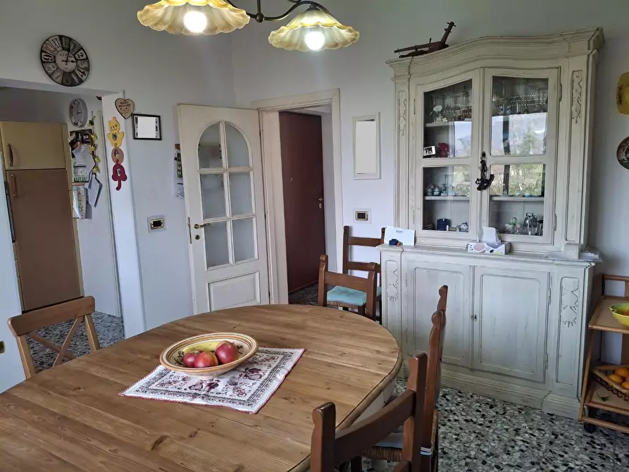 Immagine 10 di Appartamento in vendita  a Cascina