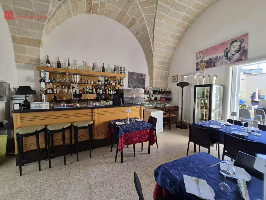 Immagine 12 di Locale commerciale in vendita  a Lequile