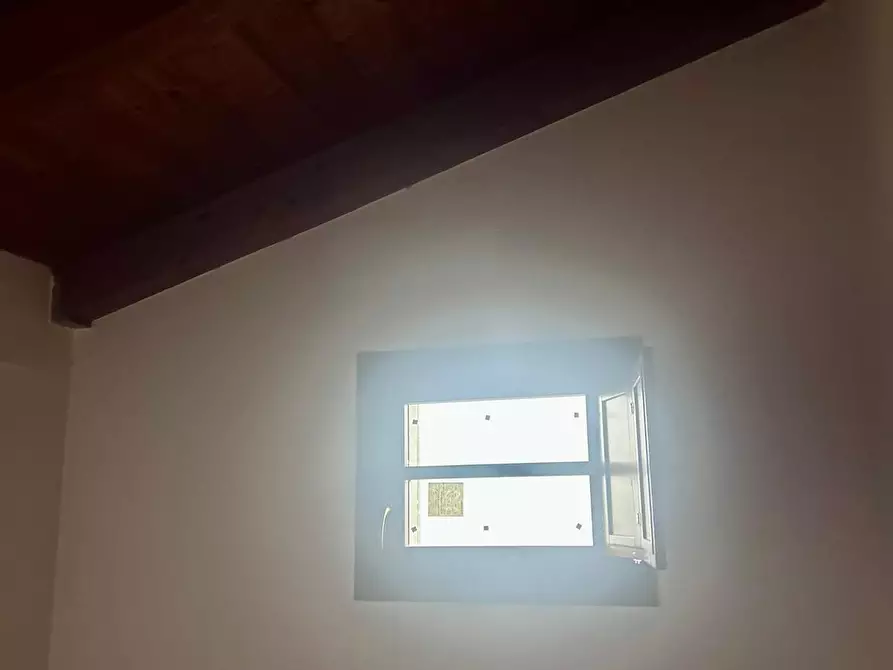 Immagine 8 di Appartamento in affitto  a Tresana