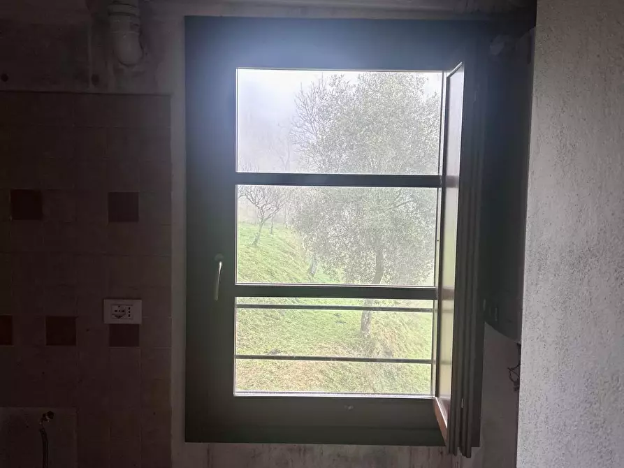 Immagine 3 di Appartamento in affitto  a Tresana