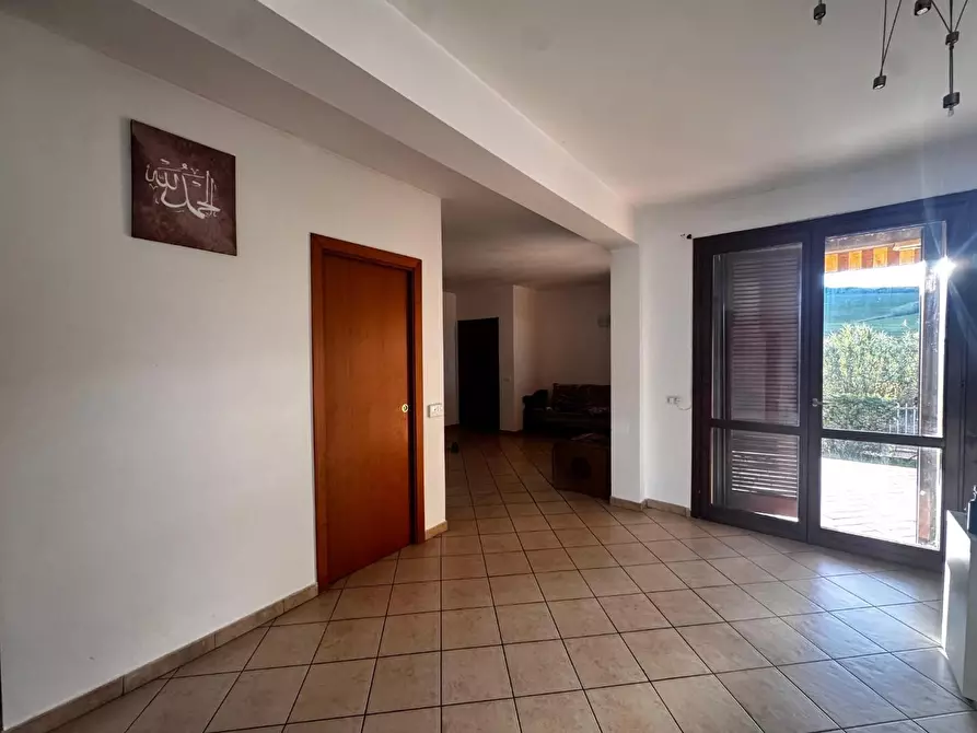 Immagine 3 di Villetta a schiera in vendita  a Terricciola