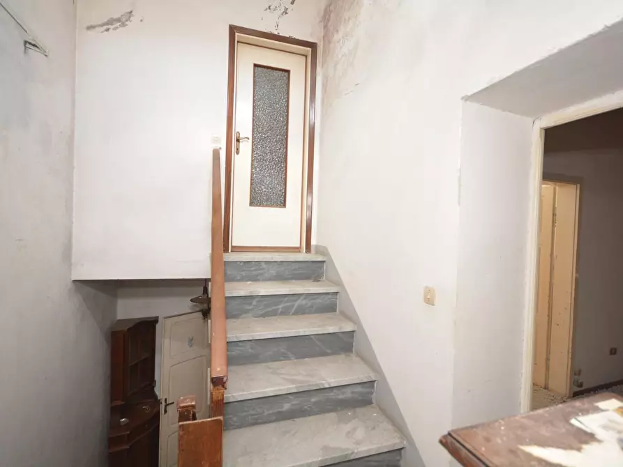 Immagine 9 di Casa semindipendente in vendita  a Montignoso