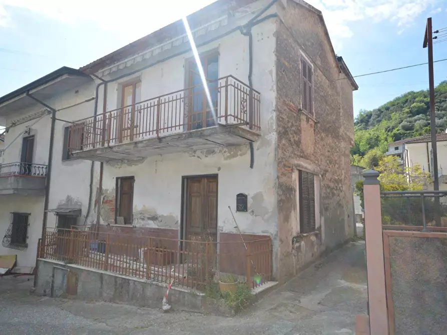 Immagine 11 di Casa semindipendente in vendita  a Montignoso