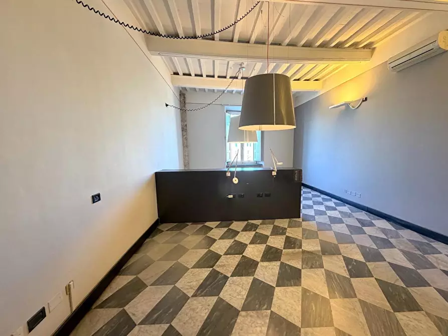 Immagine 31 di Appartamento in vendita  a Pisa