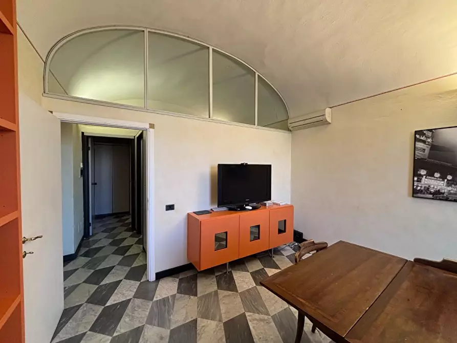 Immagine 11 di Appartamento in vendita  a Pisa