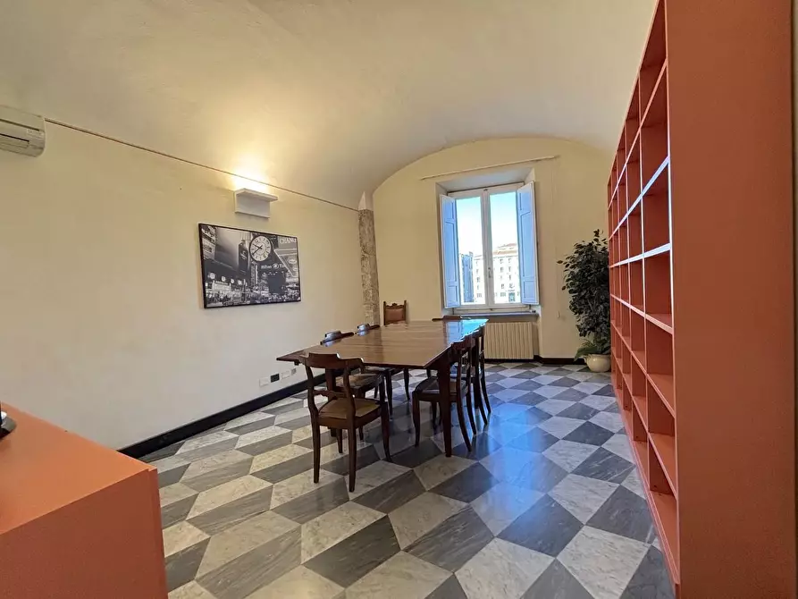 Immagine 17 di Appartamento in vendita  a Pisa