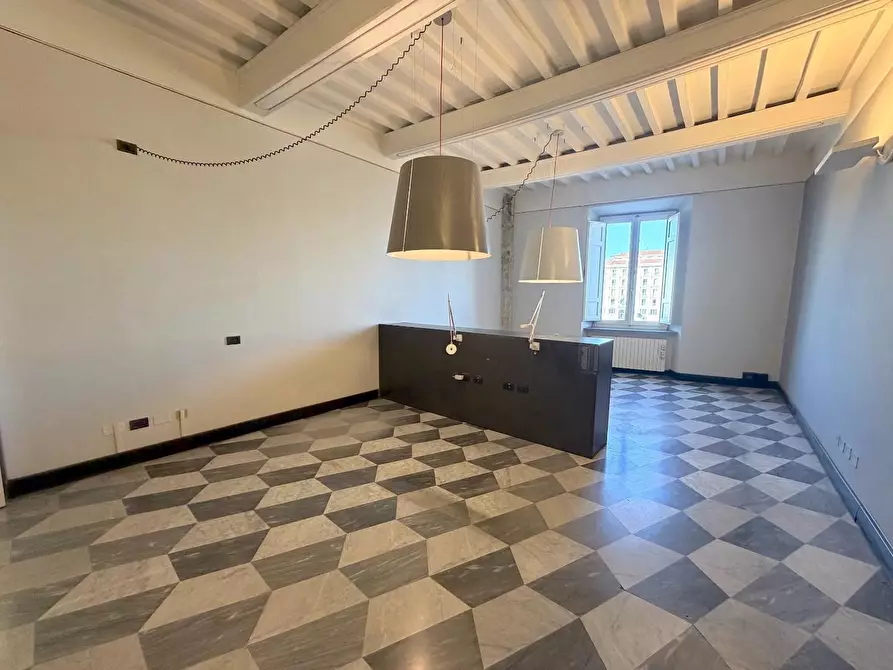 Immagine 32 di Appartamento in vendita  a Pisa