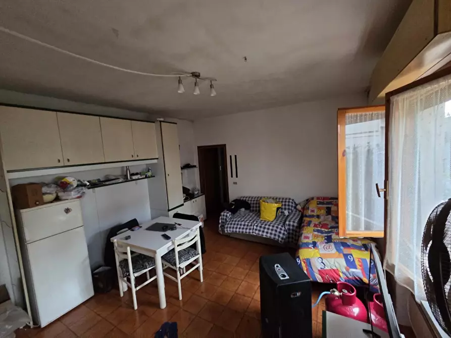 Immagine 4 di Appartamento in vendita  a Rosignano Marittimo