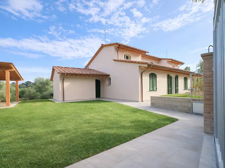 Immagine 1 di Casa bifamiliare in vendita  a Montopoli In Val D'arno