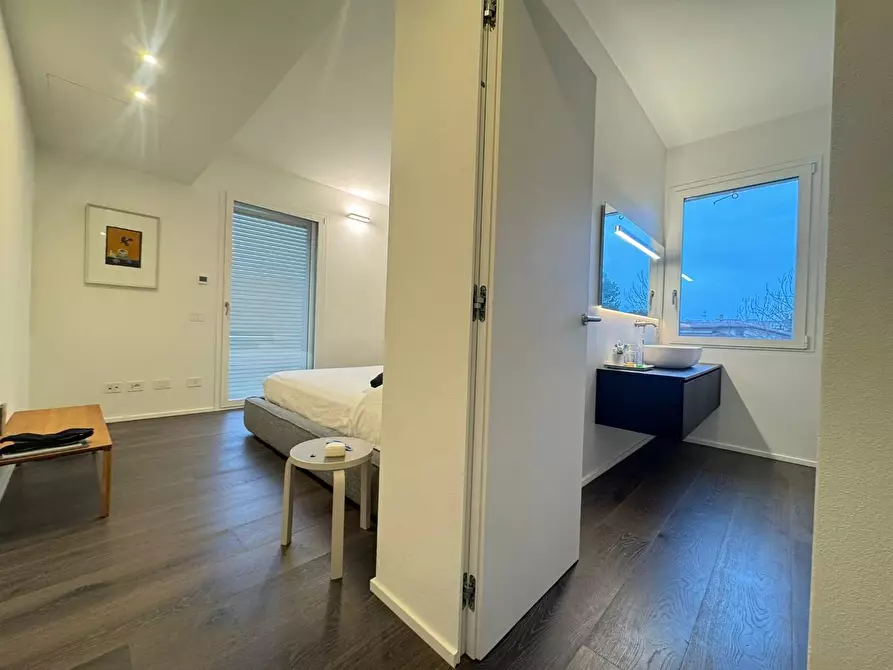 Immagine 27 di Villa in vendita  a Forte Dei Marmi