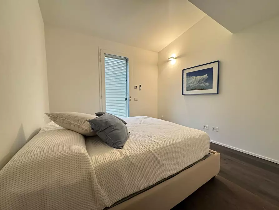 Immagine 19 di Villa in vendita  a Forte Dei Marmi