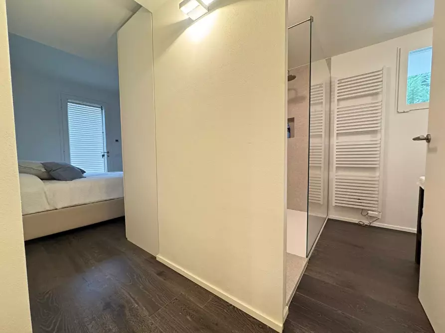 Immagine 21 di Villa in vendita  a Forte Dei Marmi