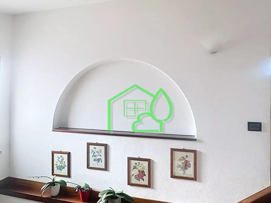 Immagine 39 di Mansarda in vendita  a Viareggio