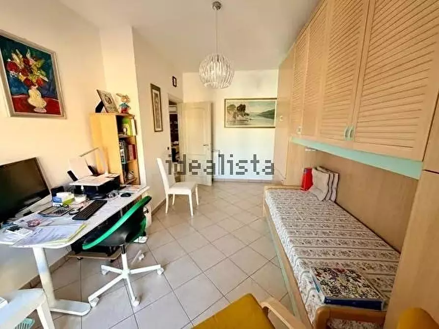 Immagine 6 di Mansarda in vendita  a Viareggio