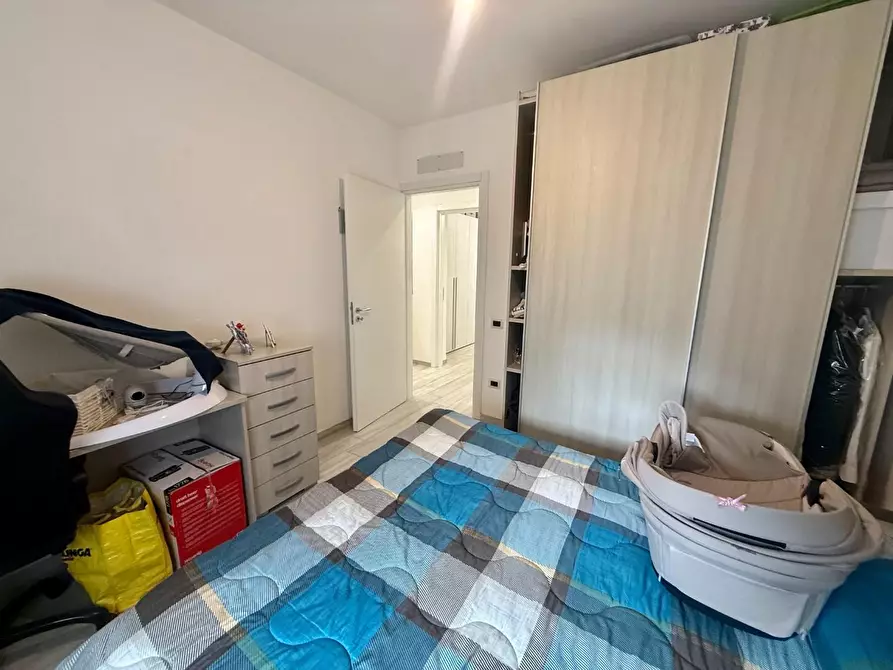 Immagine 6 di Villa in vendita  a Massa