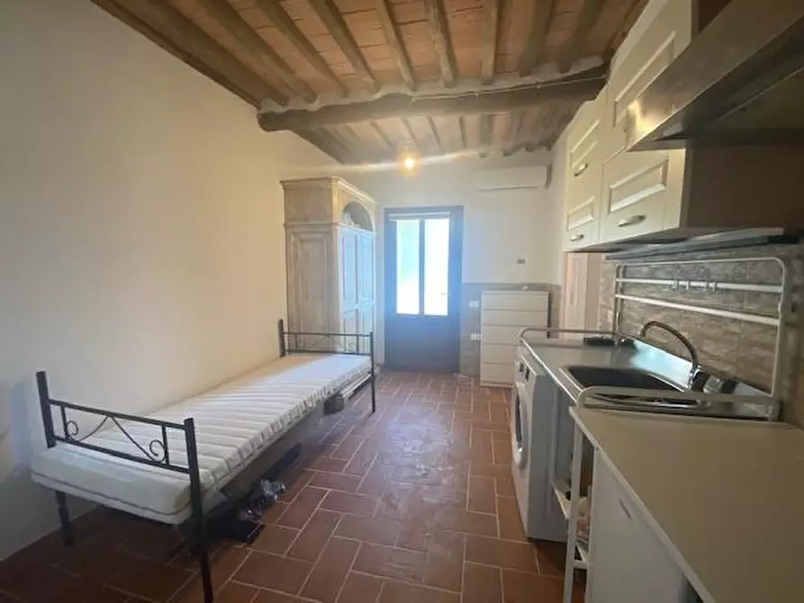 Immagine 5 di Appartamento in affitto  a Buti