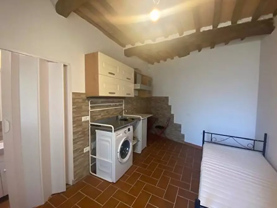 Immagine 2 di Appartamento in affitto  a Buti