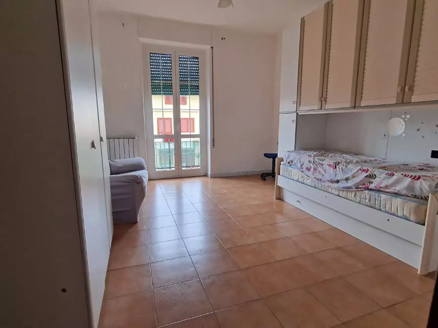 Immagine 9 di Appartamento in vendita  a Carrara