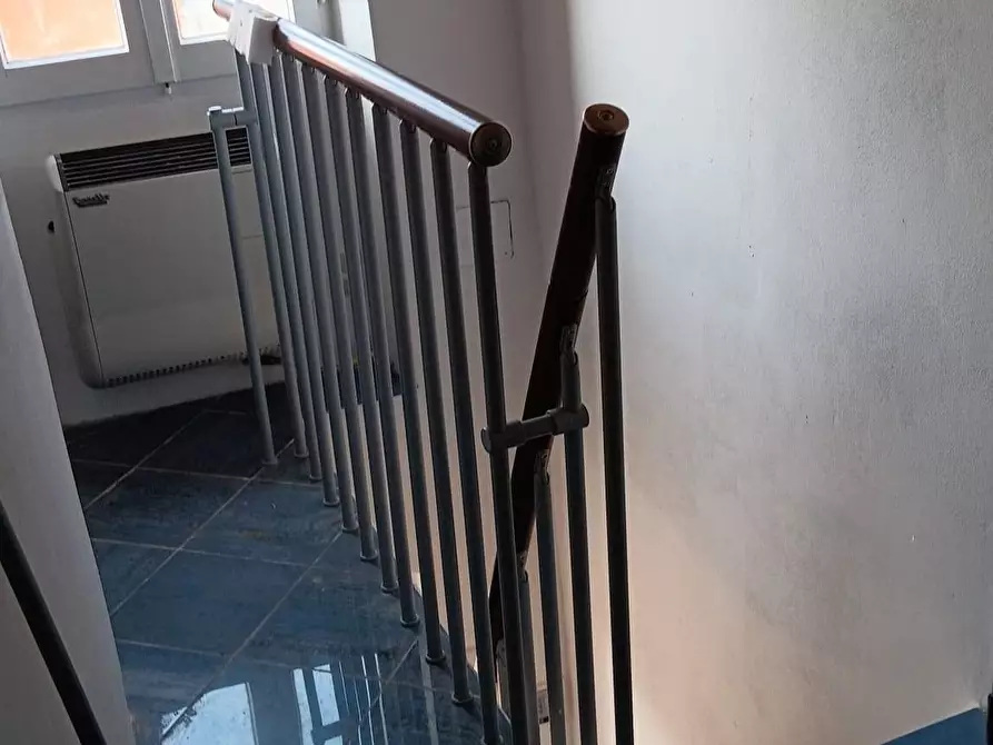 Immagine 11 di Appartamento in vendita  a Lerici