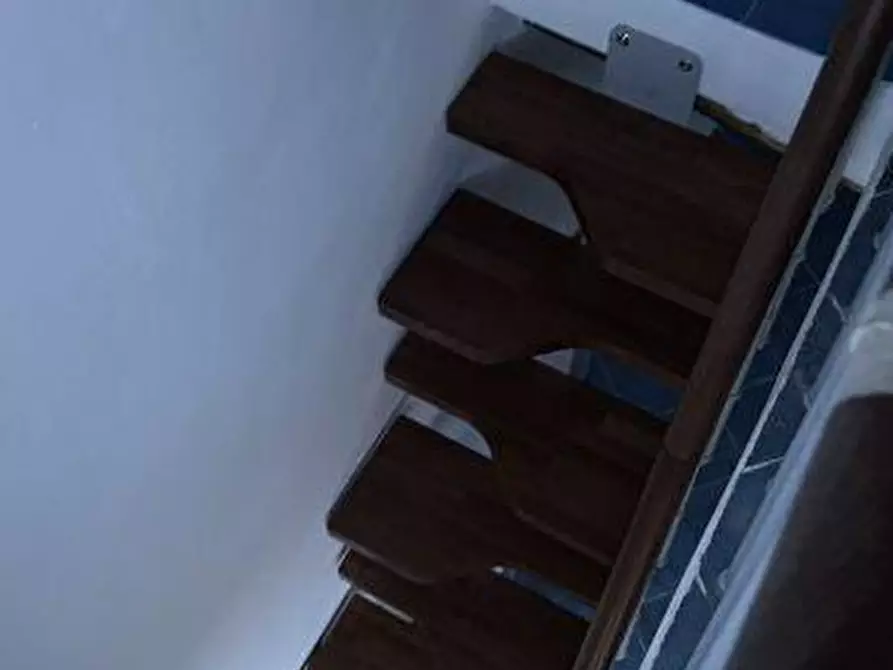 Immagine 5 di Appartamento in vendita  a Lerici